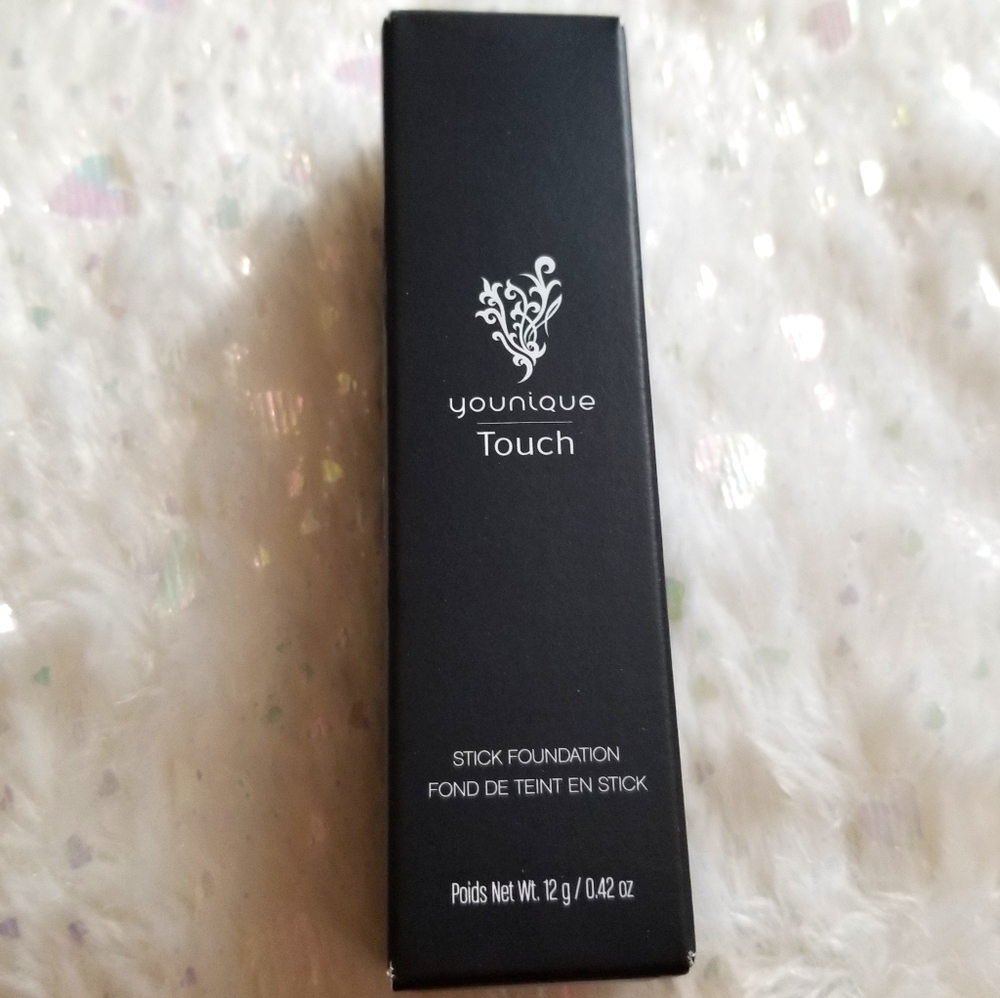 Younique Touch Stick Foundation Tulle